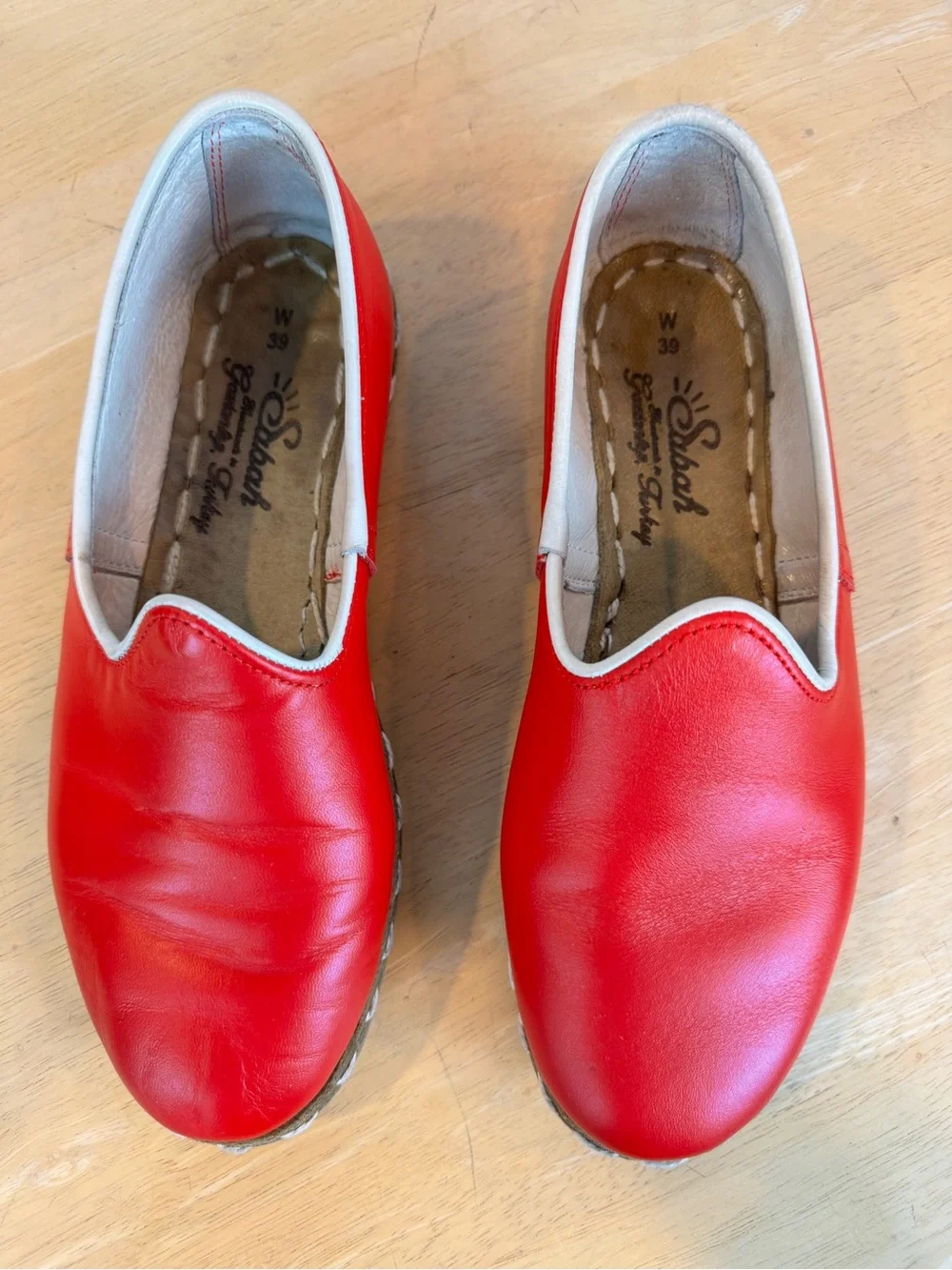 Sabah | Red Leather Pull-On Loafer, EU 39